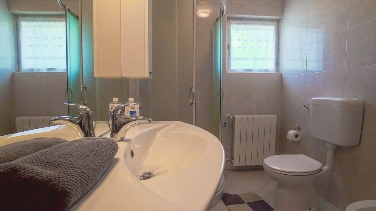 Photo of Bathroom in Spadici