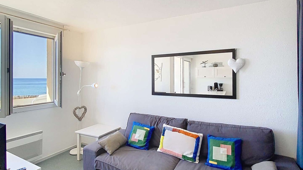 Photo of Livingroom in Lacanau-Ocean