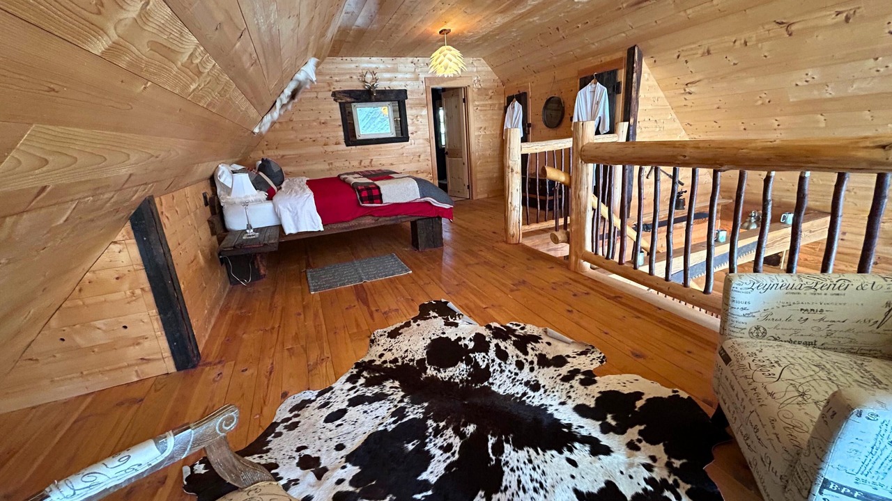 Photo of Bedroom in La Malbaie