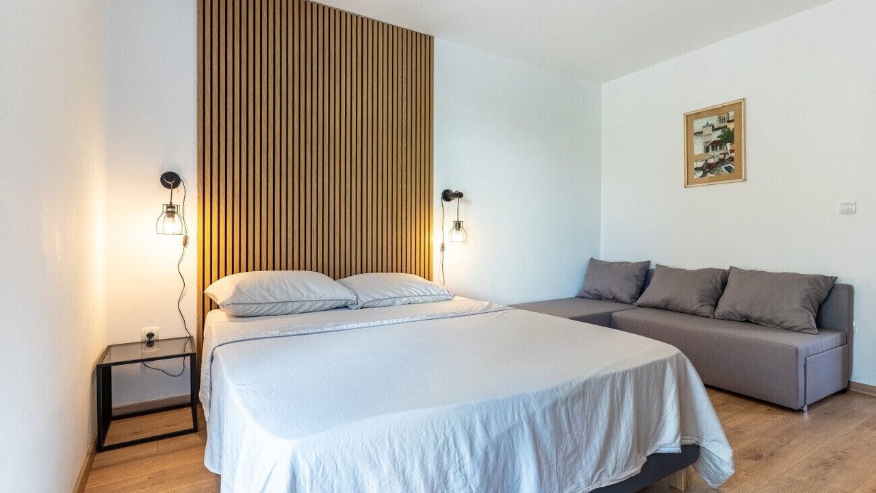 Photo of Bedroom in Cres