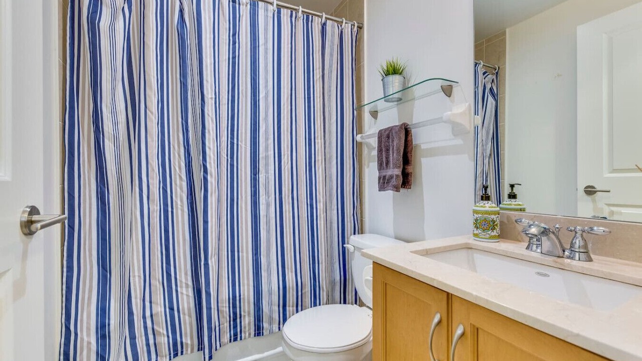 Photo of Bathroom in Bloor-Yorkville