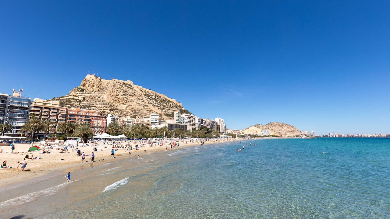 Photo of Others in Raval Roig