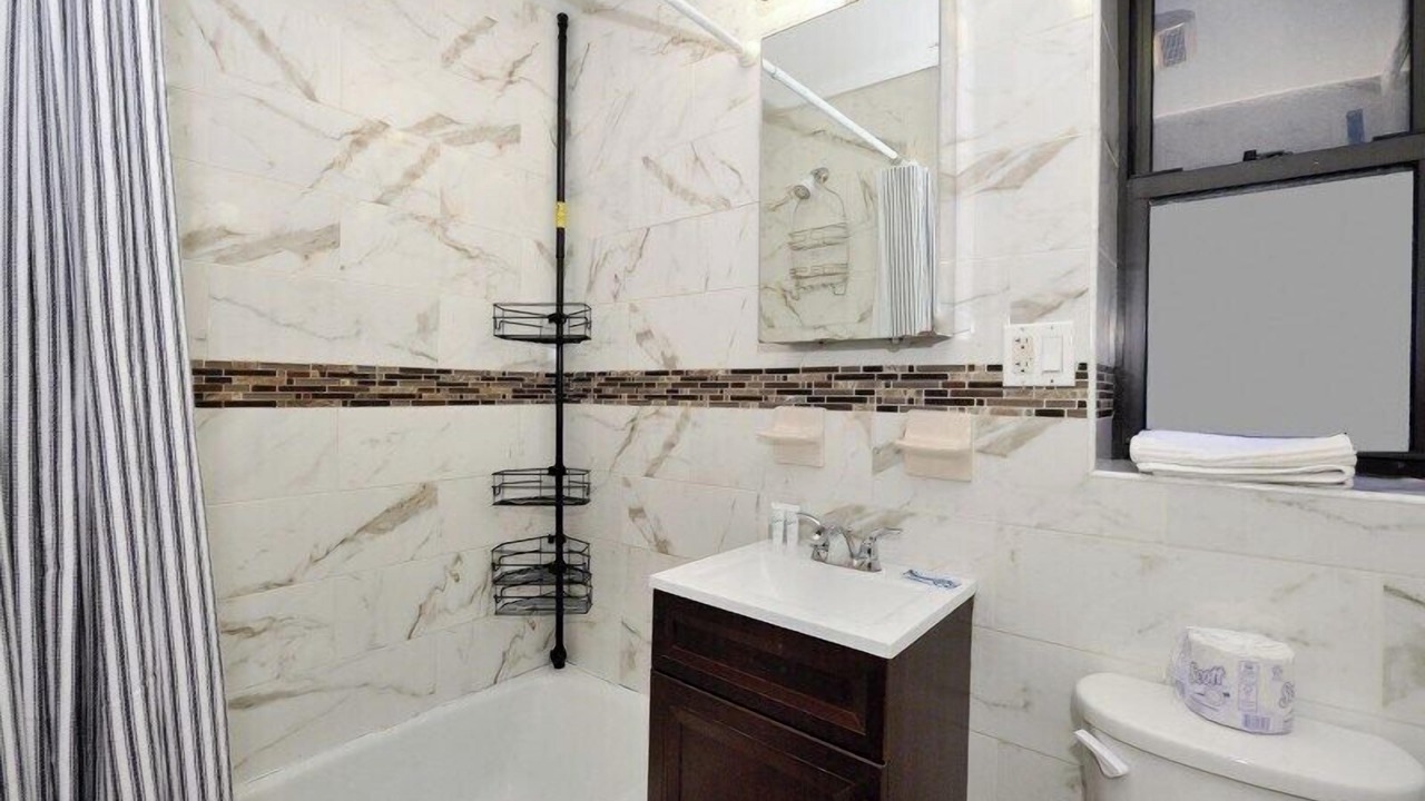 Photo of Bathroom in Kips Bay
