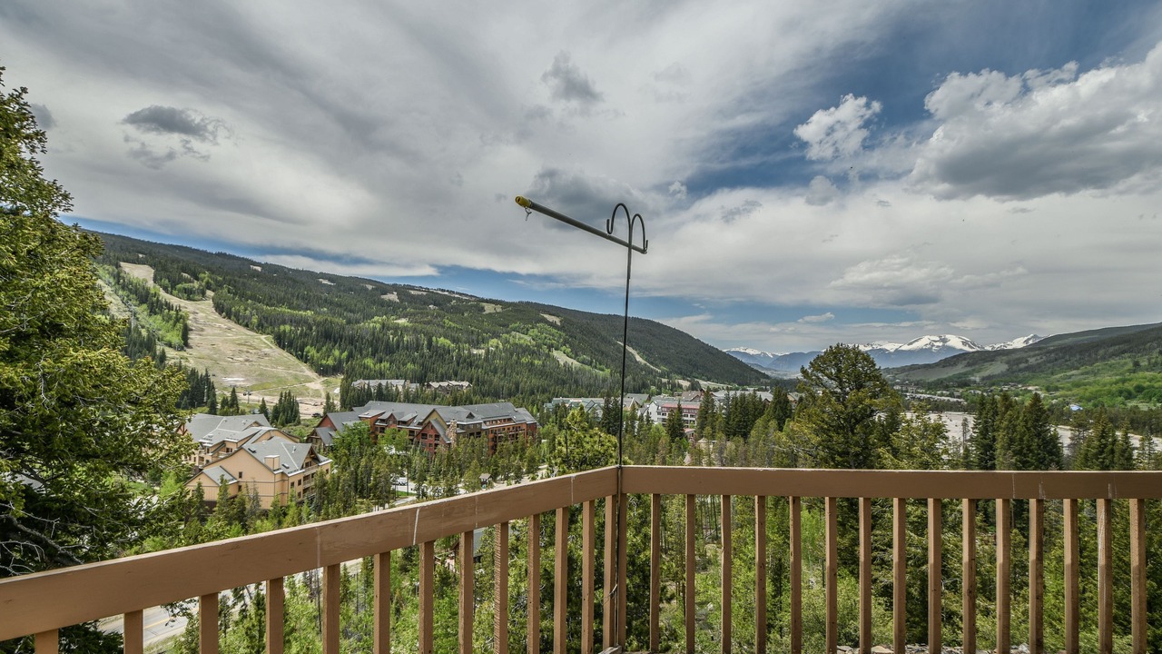 Photo of Others in Keystone