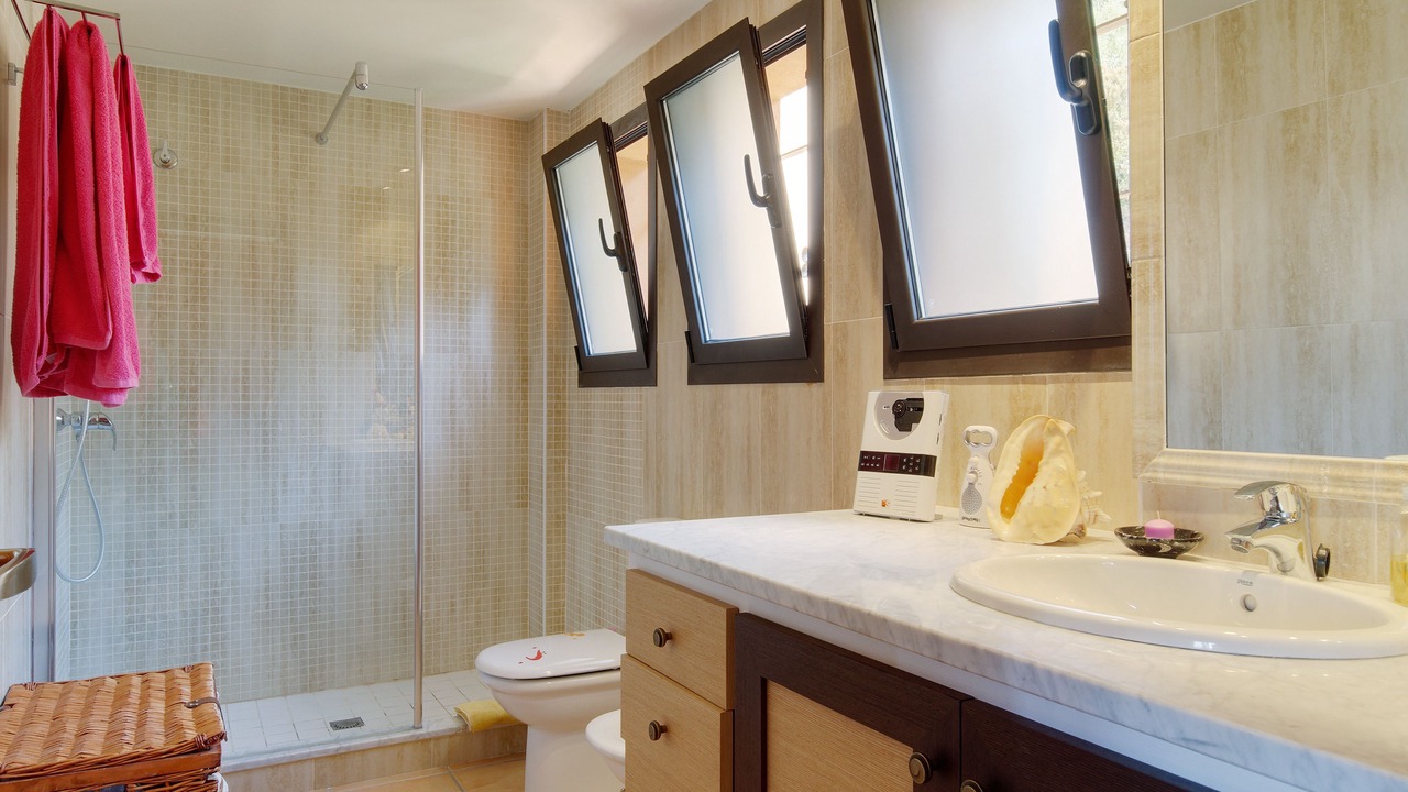 Photo of Bathroom in Tamariu