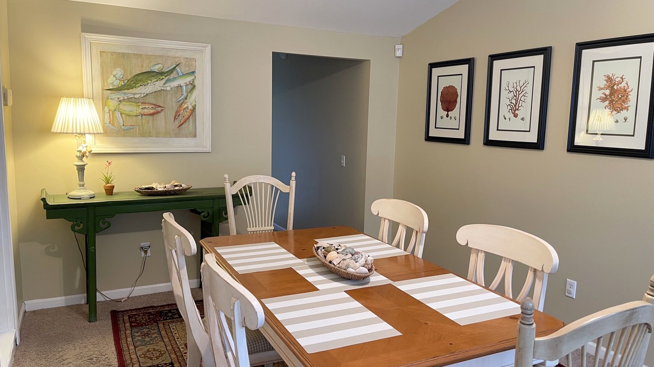 Photo of Livingroom in Saint Simons Island