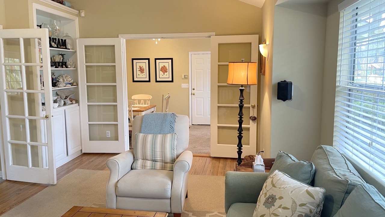 Photo of Livingroom in Saint Simons Island