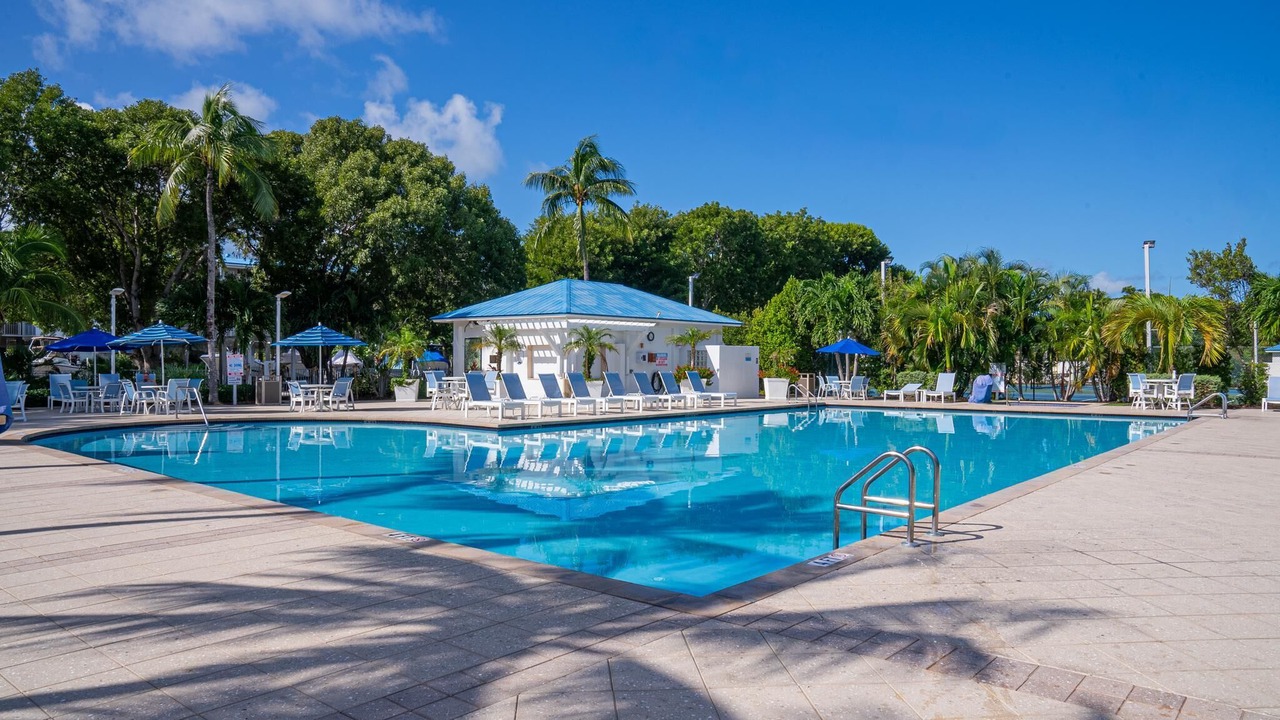 Photo of Others in Tavernier