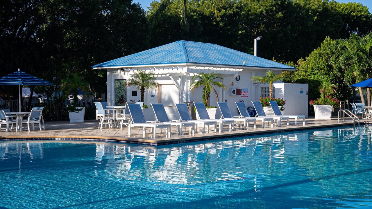Photo of Others in Tavernier