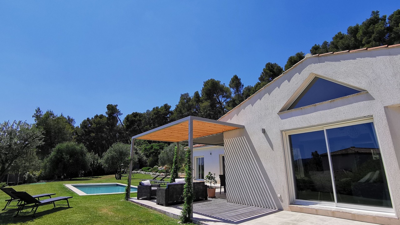 Photo of Patio Balcony in Bouc-Bel-Air
