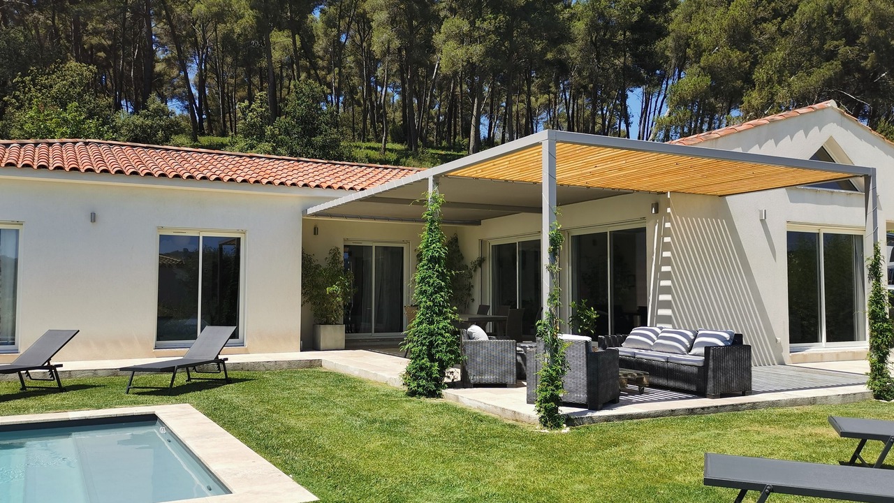 Photo of Patio Balcony in Bouc-Bel-Air