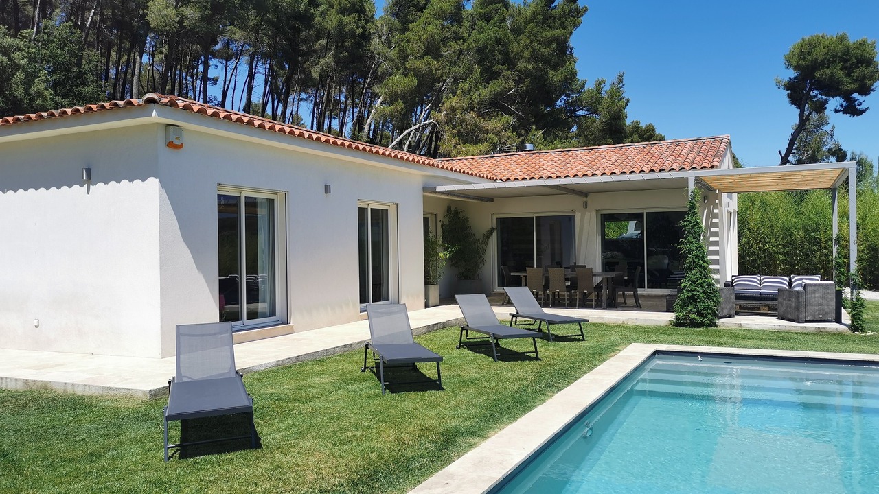 Photo of Outdoor in Bouc-Bel-Air