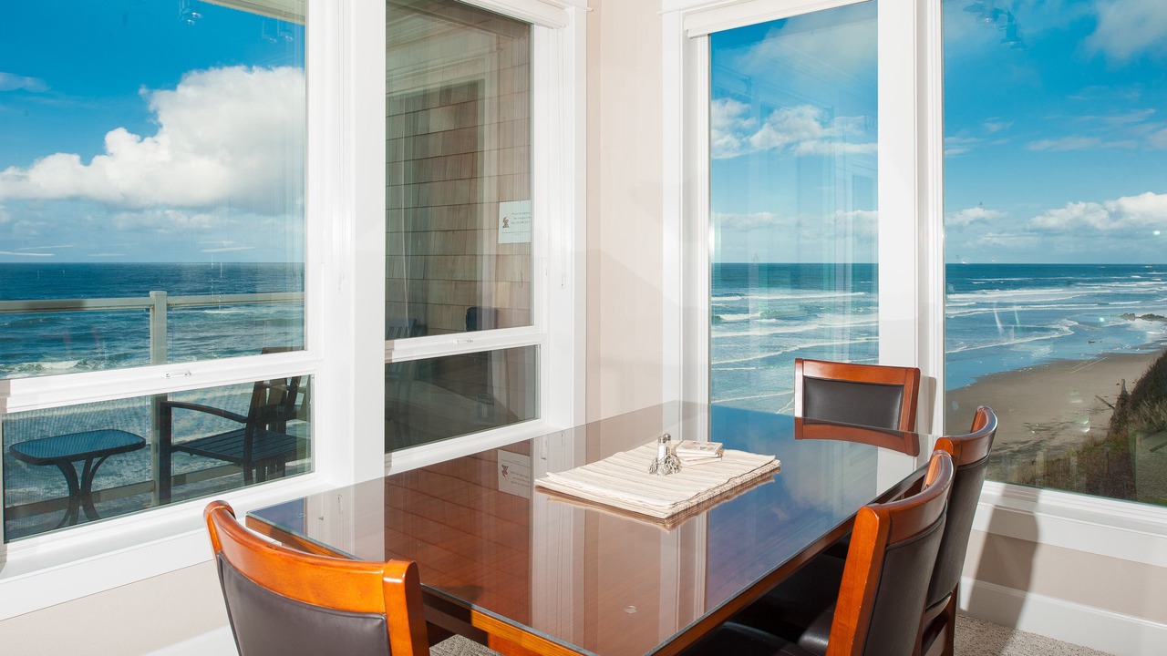 Photo of Others in Lincoln City