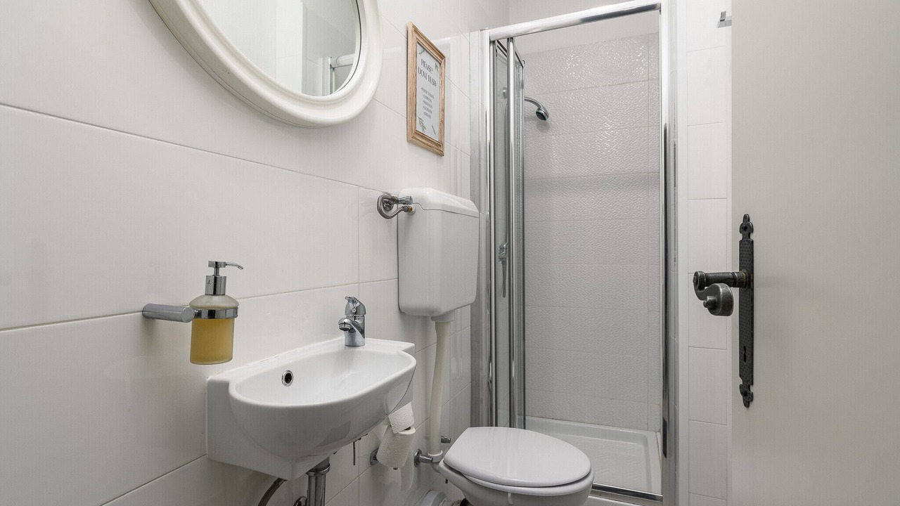 Photo of Bathroom in Fuskulin