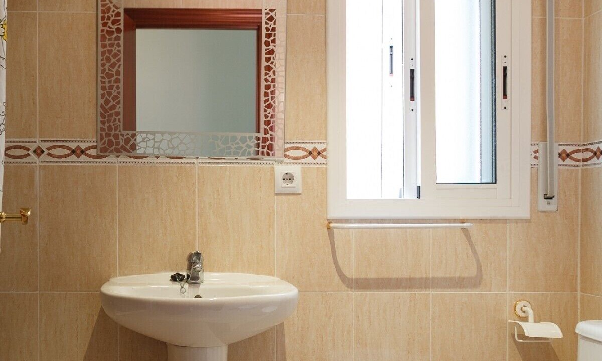 Photo of Bathroom in Miami Platja