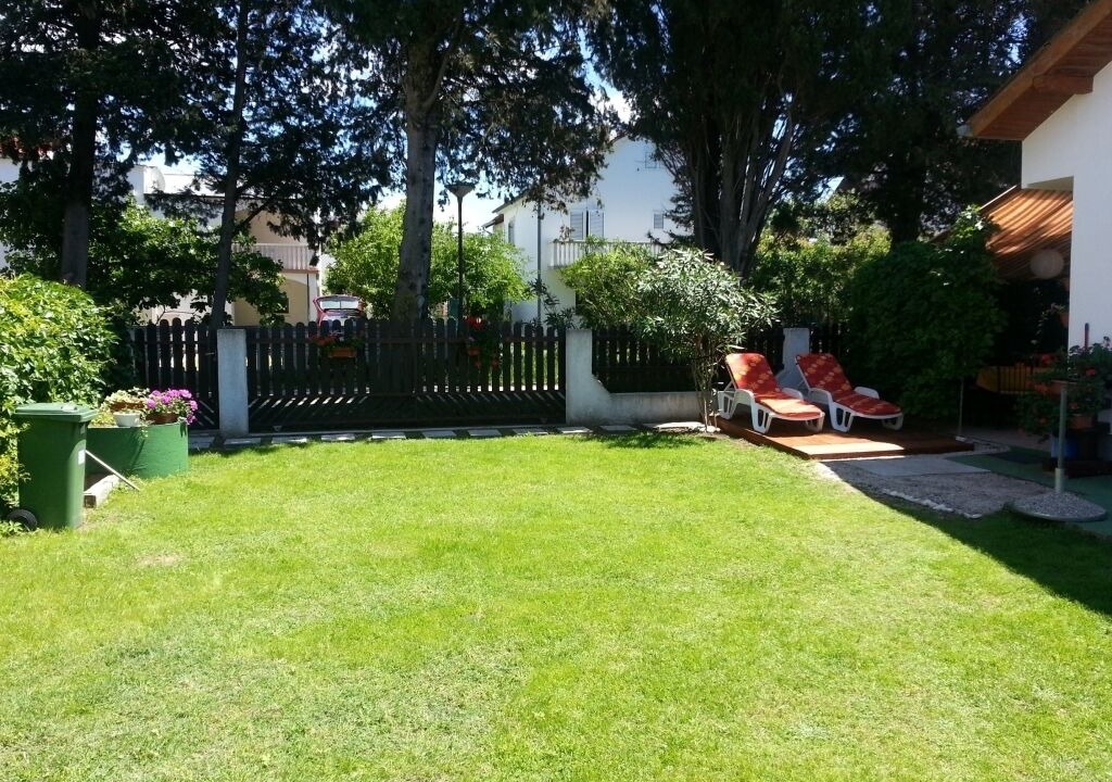 Photo of Outdoor in Nin