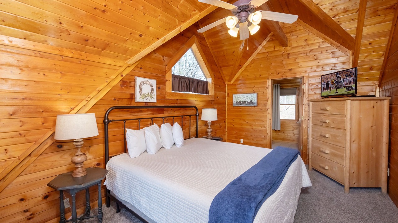 Photo of Bedroom in Sevierville