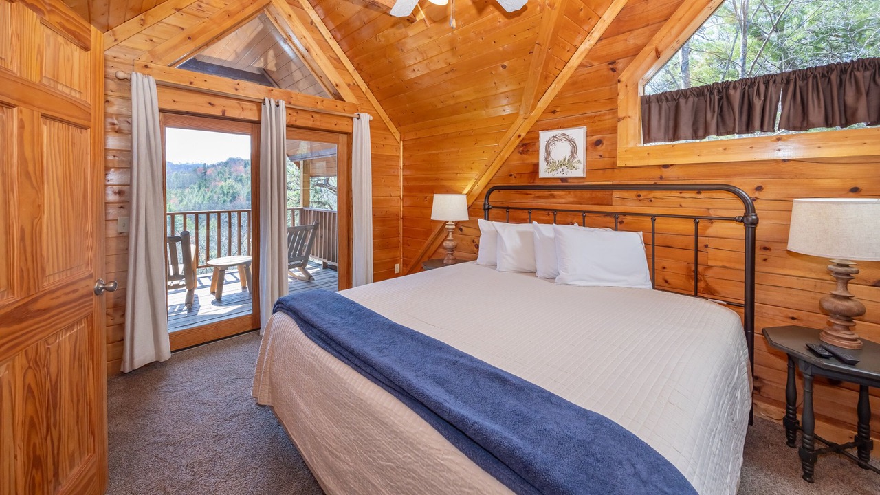 Photo of Bedroom in Sevierville