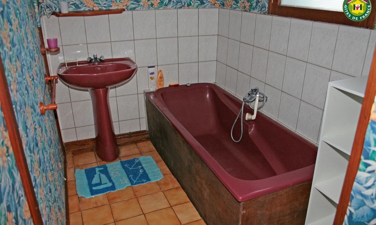 Photo of Bathroom in Haut Pays du Montreuillois
