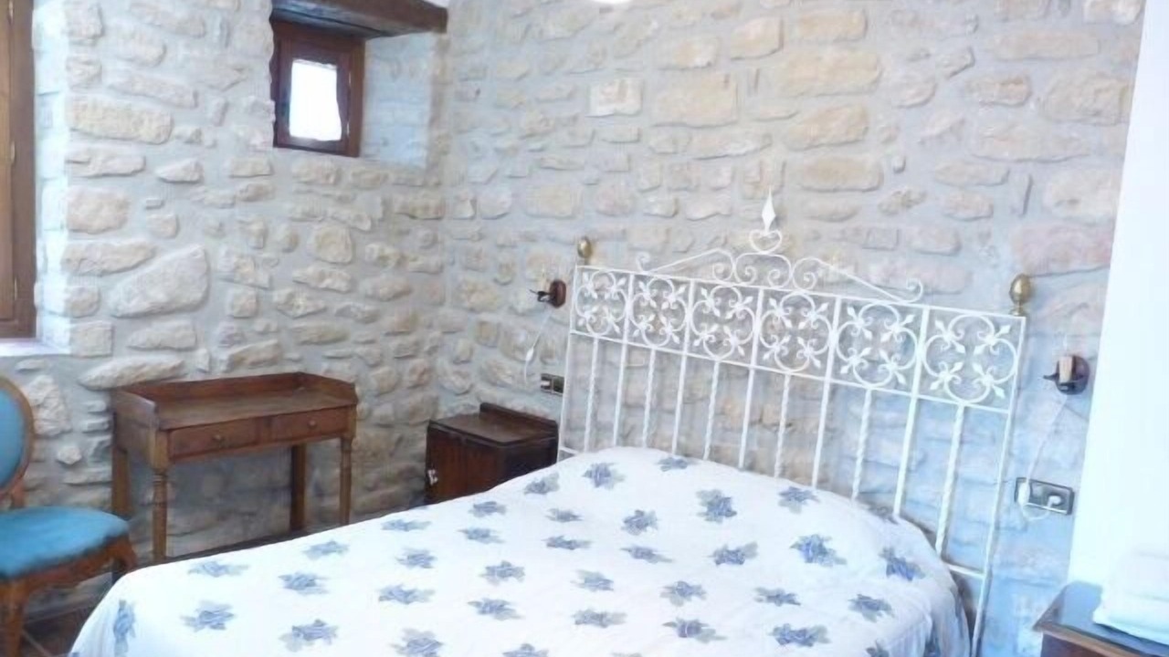 Photo of Bedroom in Azqueta