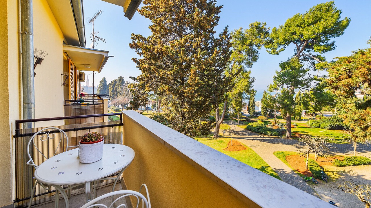 Photo of Patio Balcony in City Center