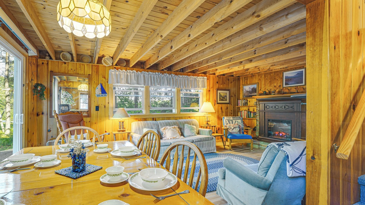 Photo of Others in Raymond