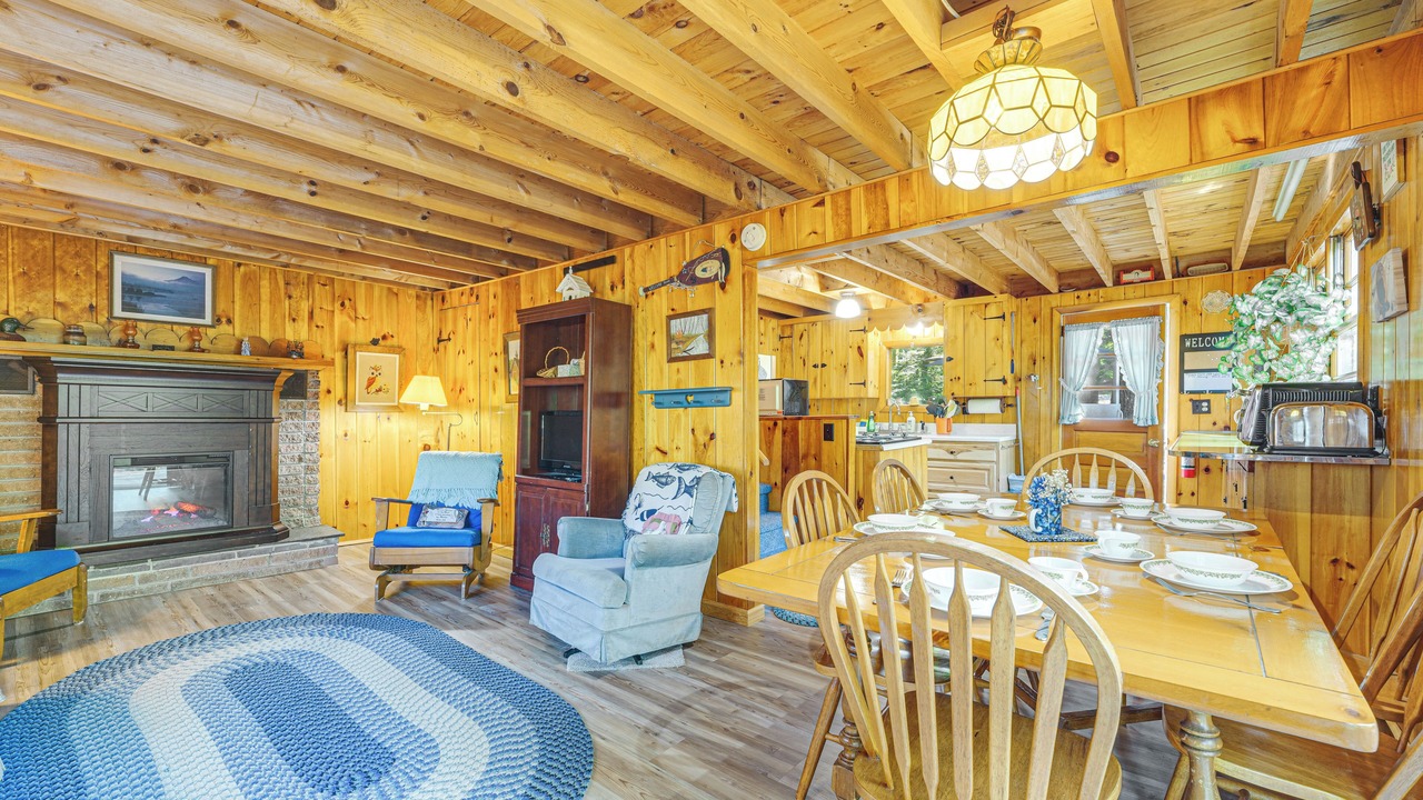 Photo of Others in Raymond