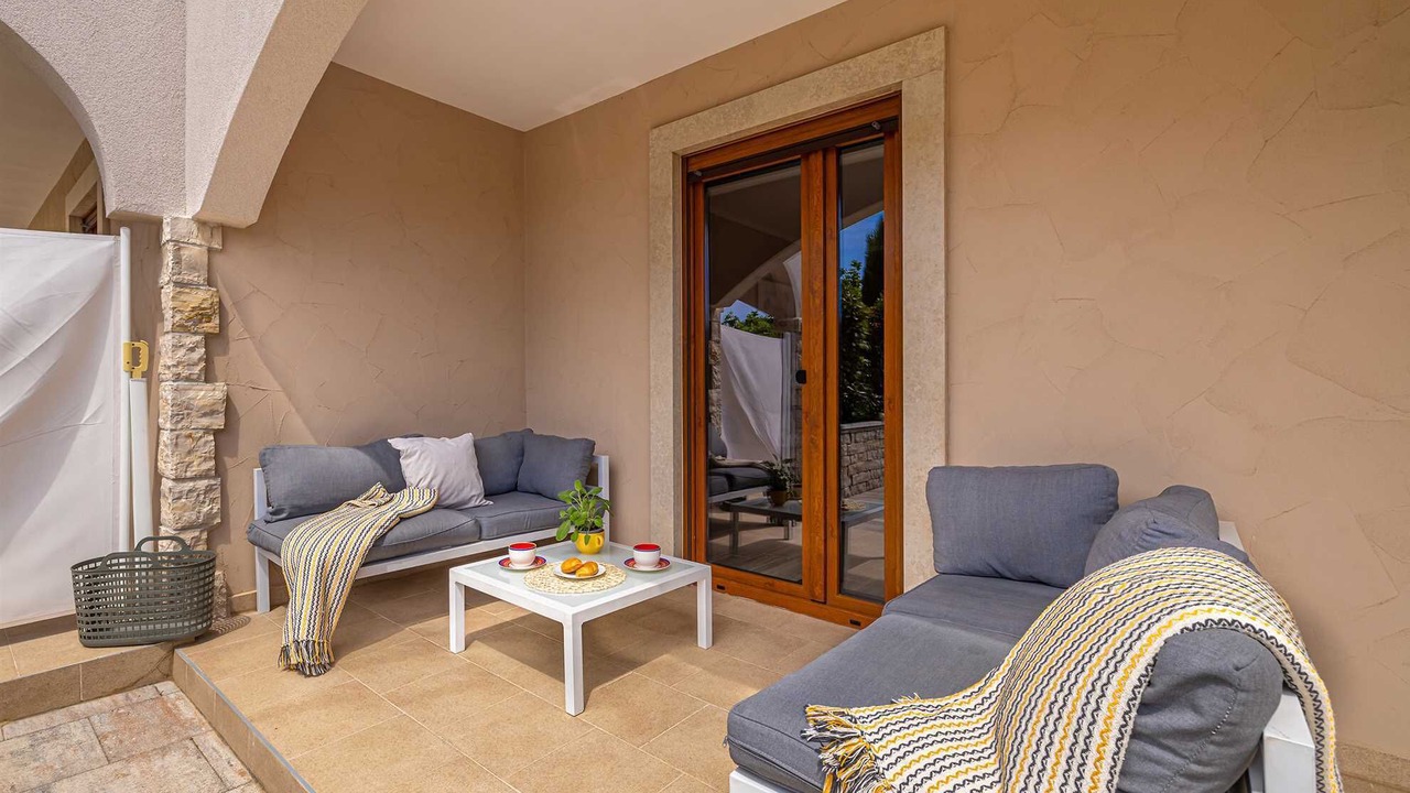 Photo of Patio Balcony in Milohnici