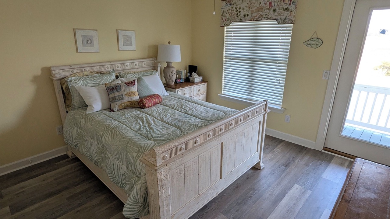 Photo of Bedroom in Holden Beach