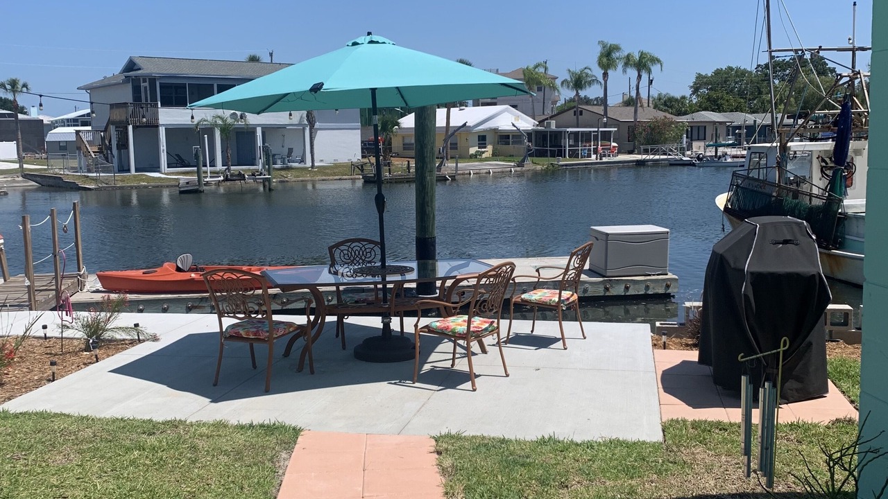 Photo of Outdoor in Hudson Beach Estates