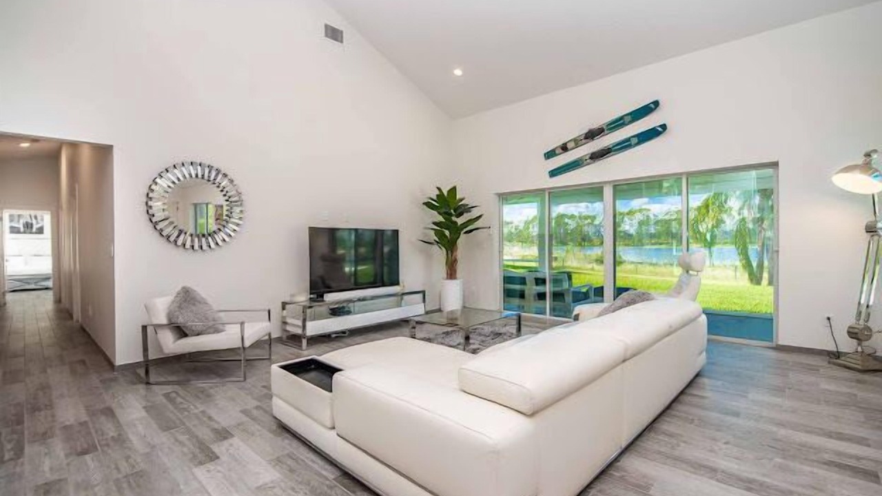 Photo of Livingroom in Clermont