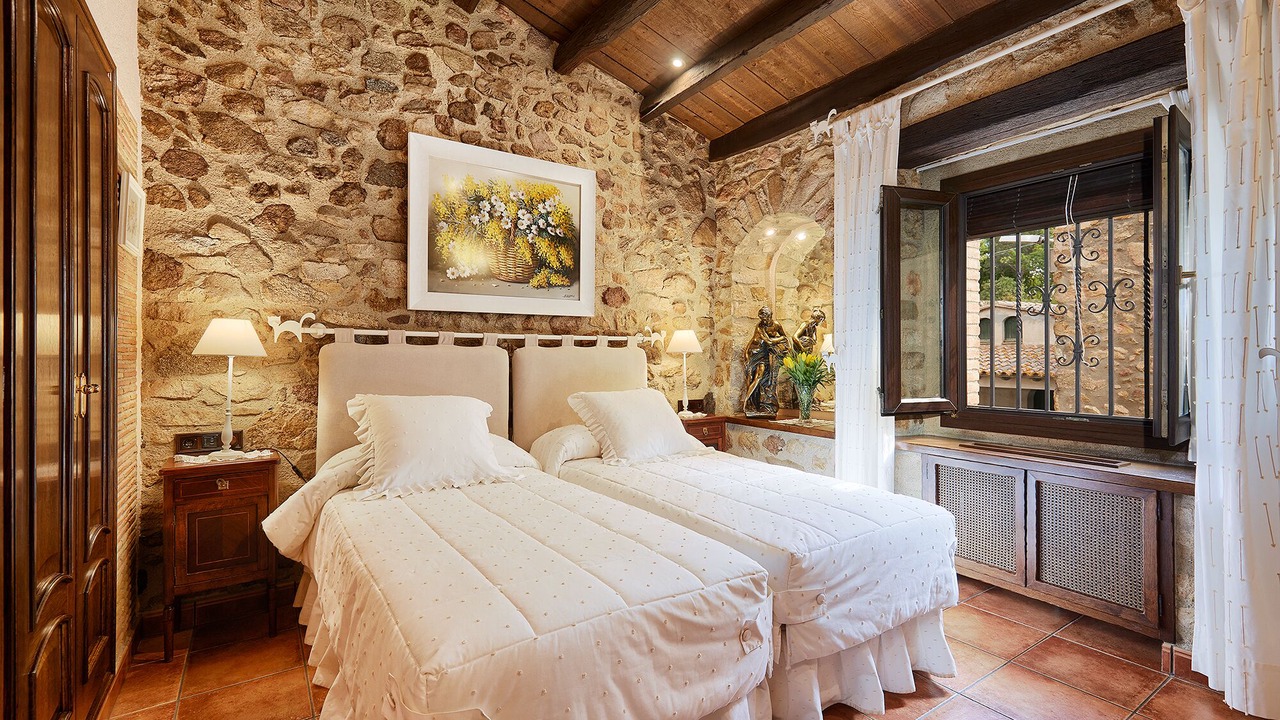 Photo of Bedroom in Capmany