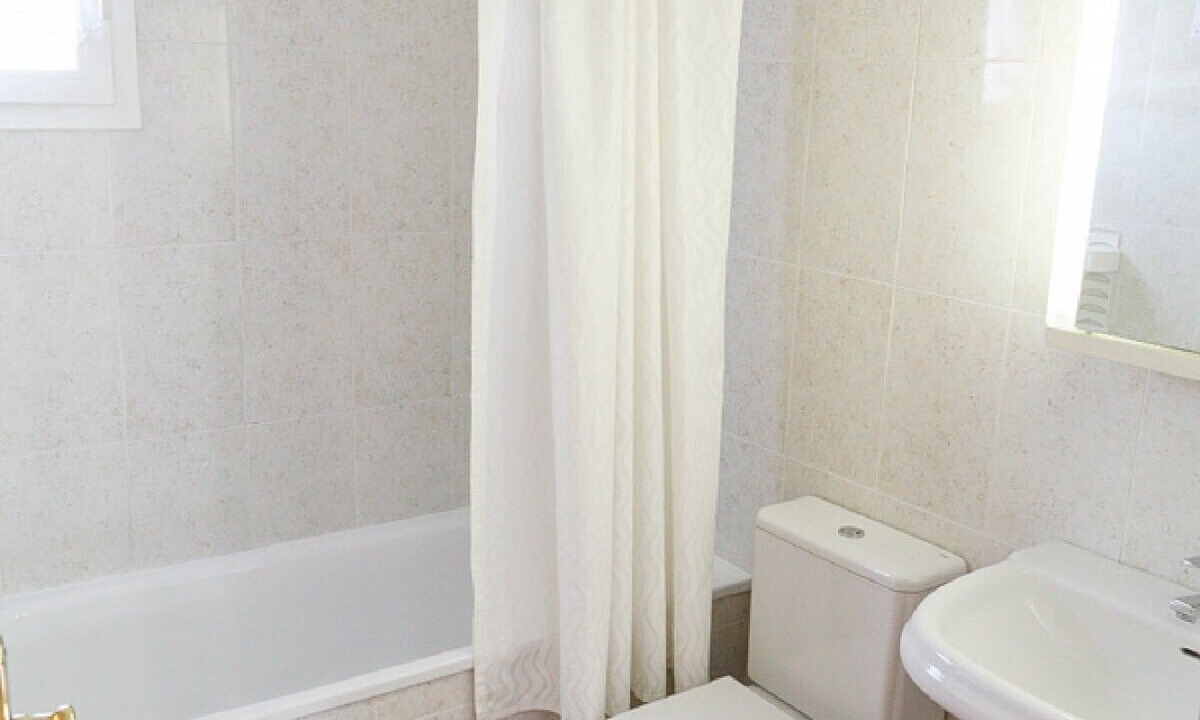 Photo of Bathroom in Miami Platja
