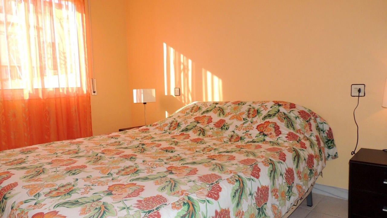 Photo of Bedroom in Roses Town Center