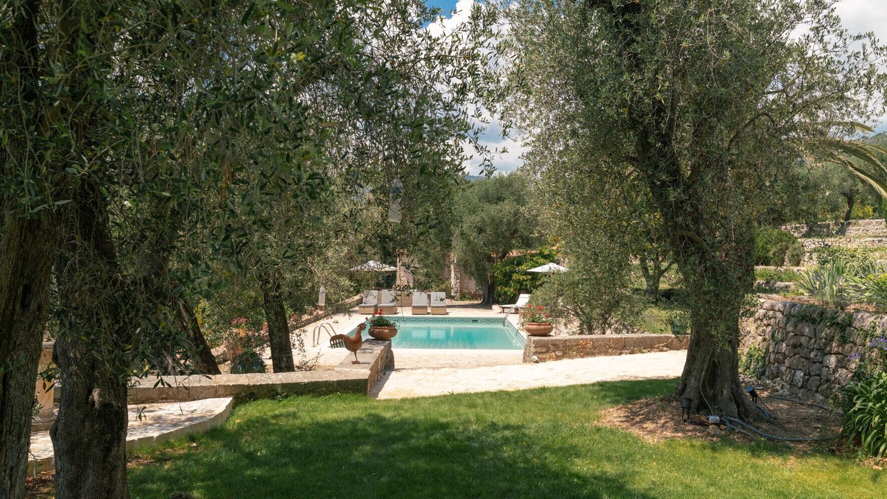 Photo of Others in Chateauneuf-Grasse