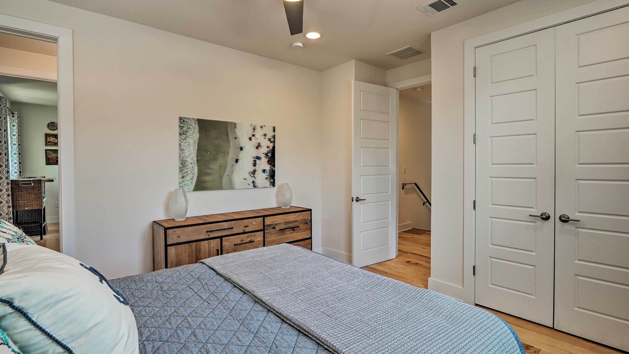 Photo of Bedroom in Lakeland Park