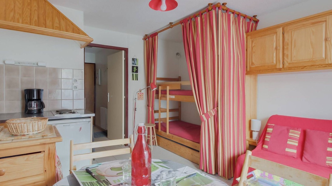 Photo of Livingroom in Esquieze-Sere