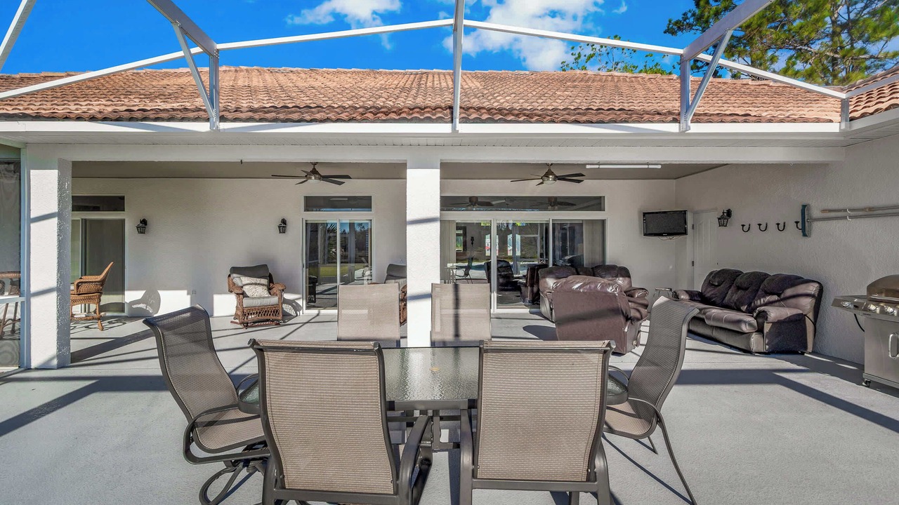 Photo of Outdoor in Groveland