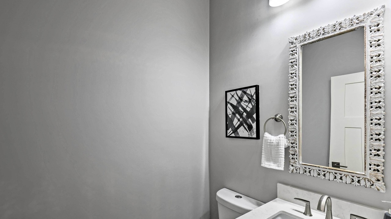 Photo of Bathroom in Alhambra
