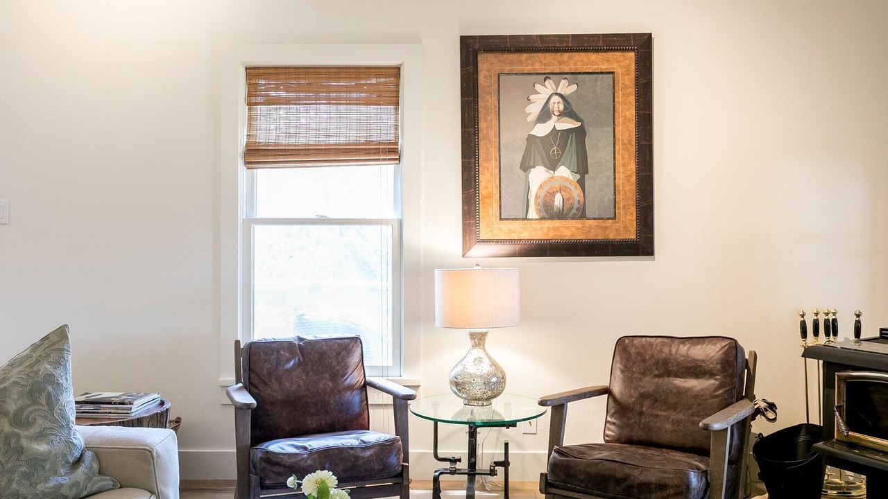 Photo of Livingroom in Fredericksburg