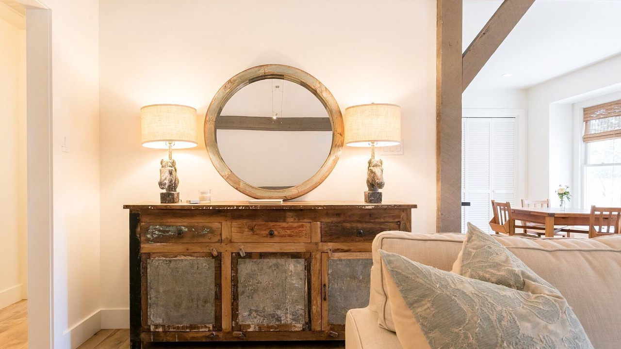 Photo of Livingroom in Fredericksburg