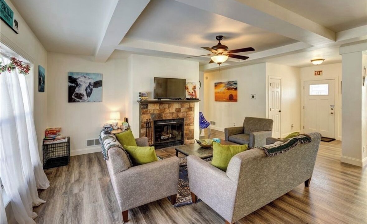 Photo of Livingroom in Stamford