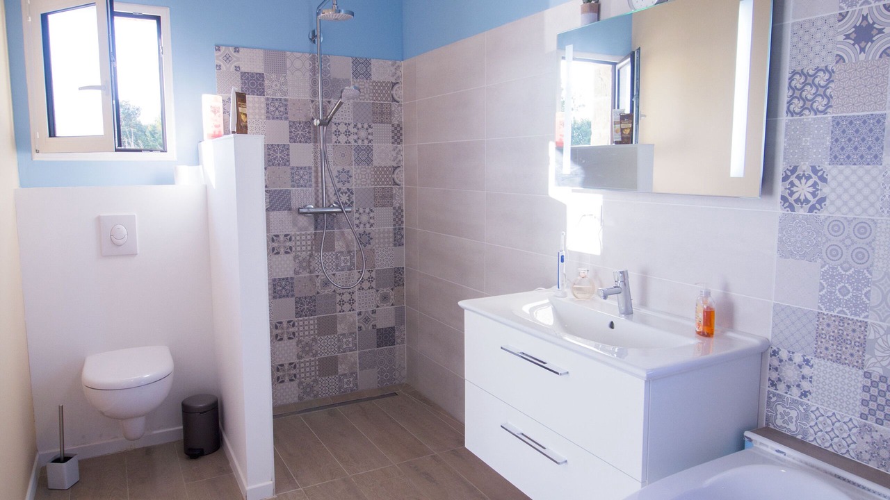 Photo of Bathroom in Joyeuse