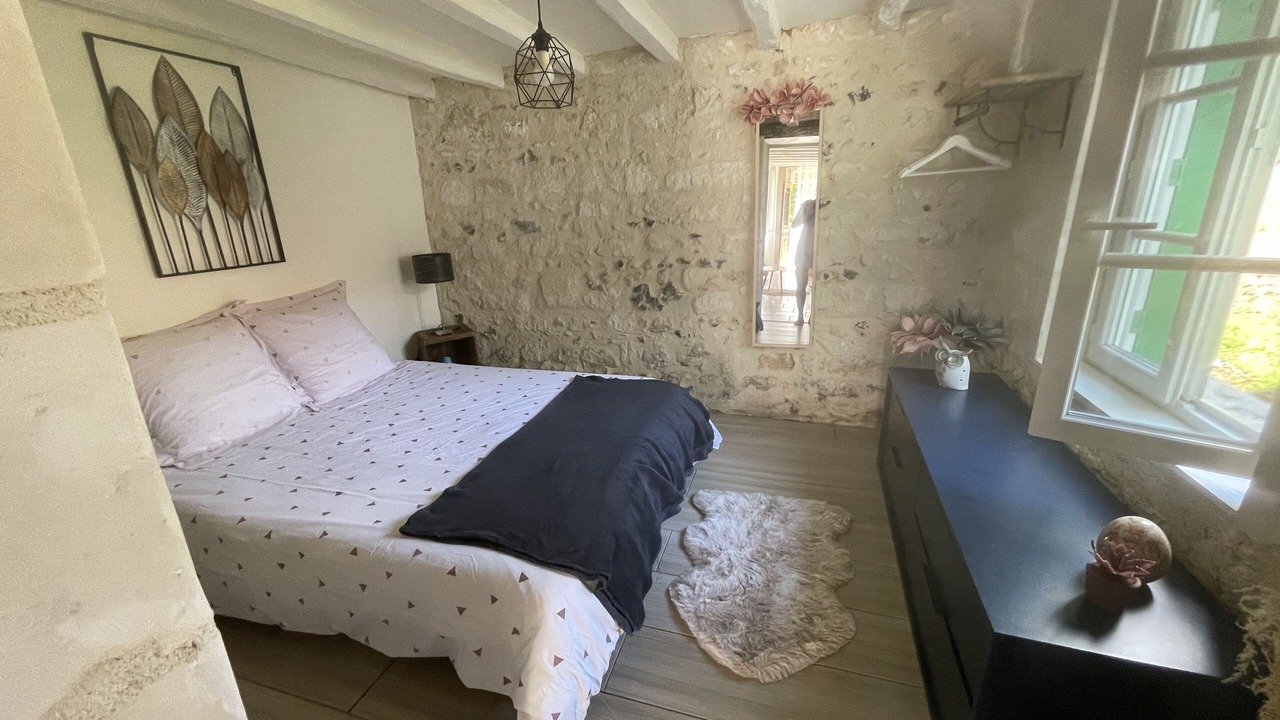 Photo of Bedroom in Veuil