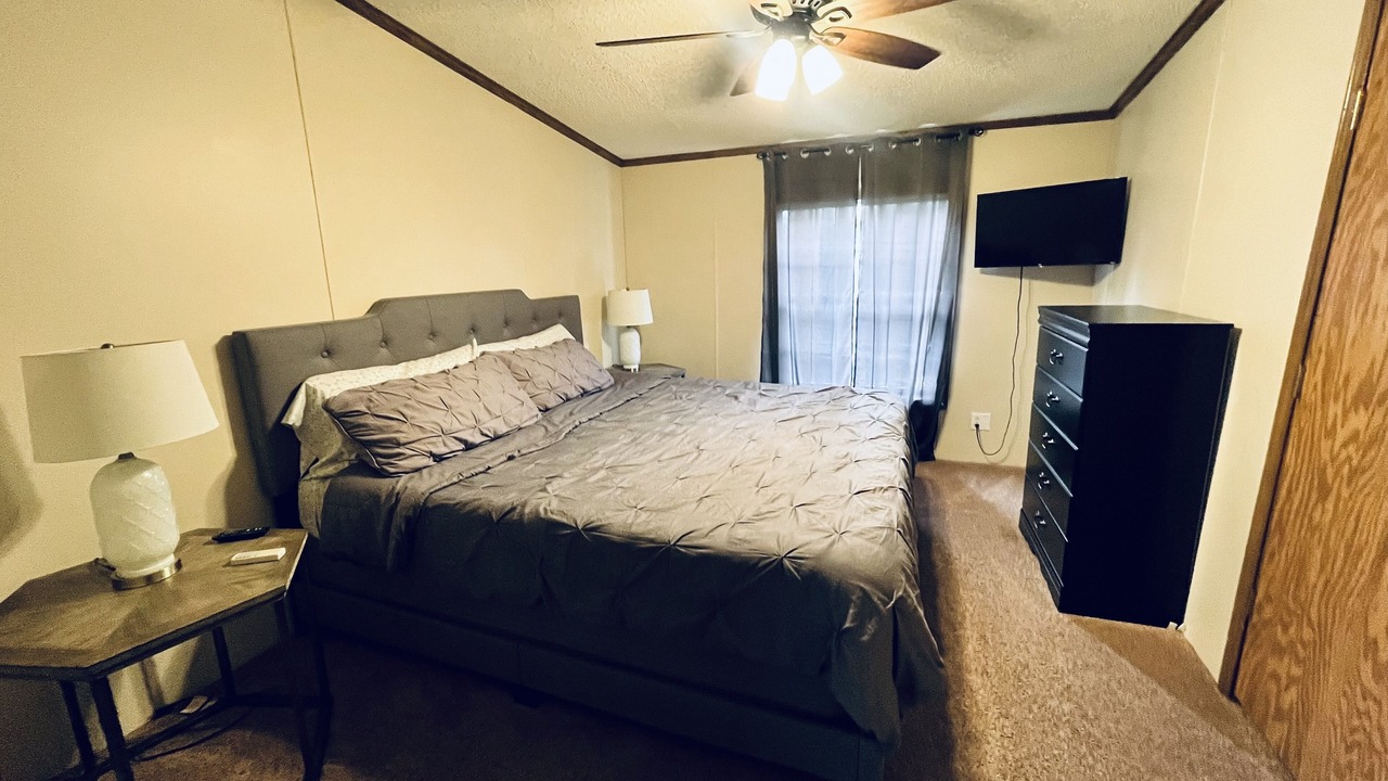 Photo of Bedroom in Thompsonville