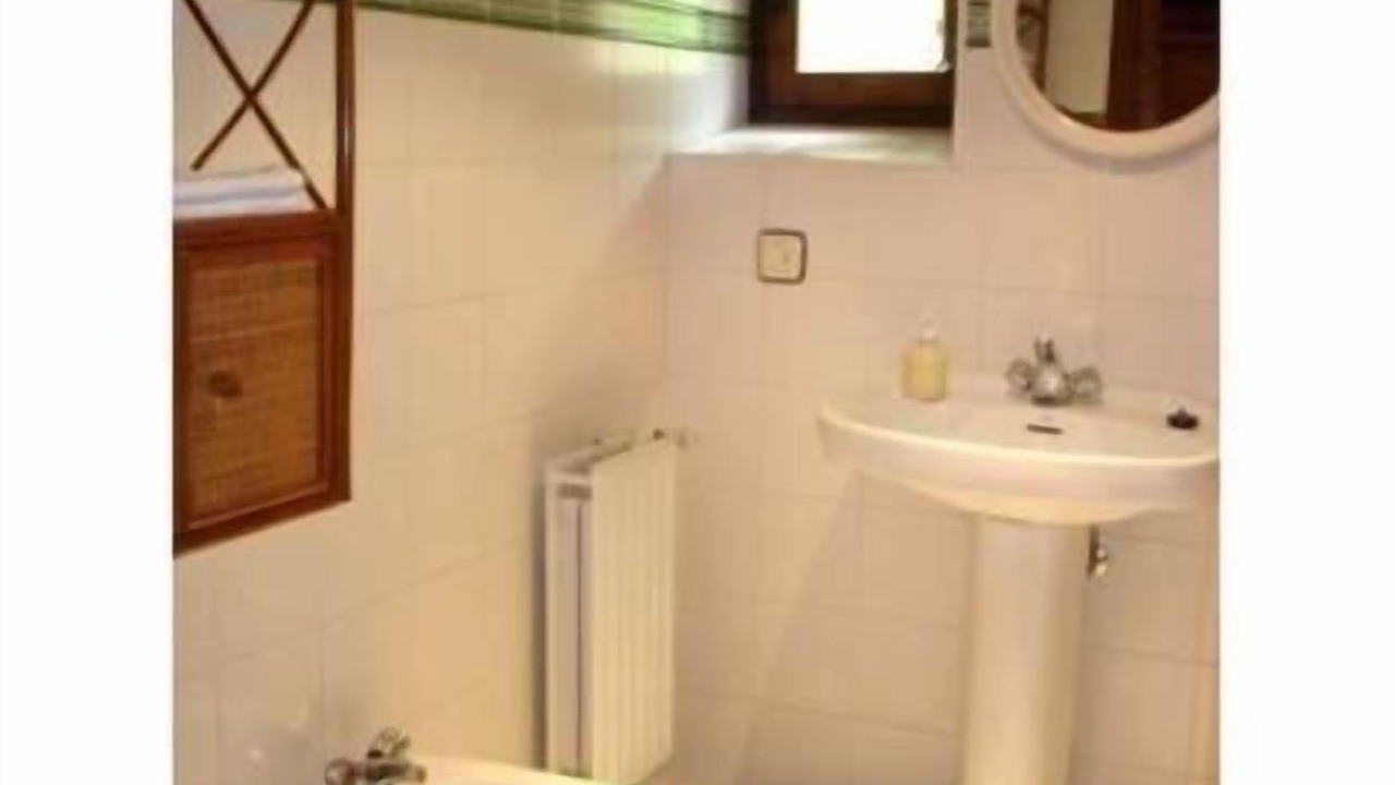 Photo of Bathroom in Orena
