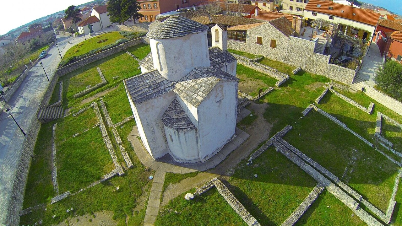 Photo of Outdoor in Nin