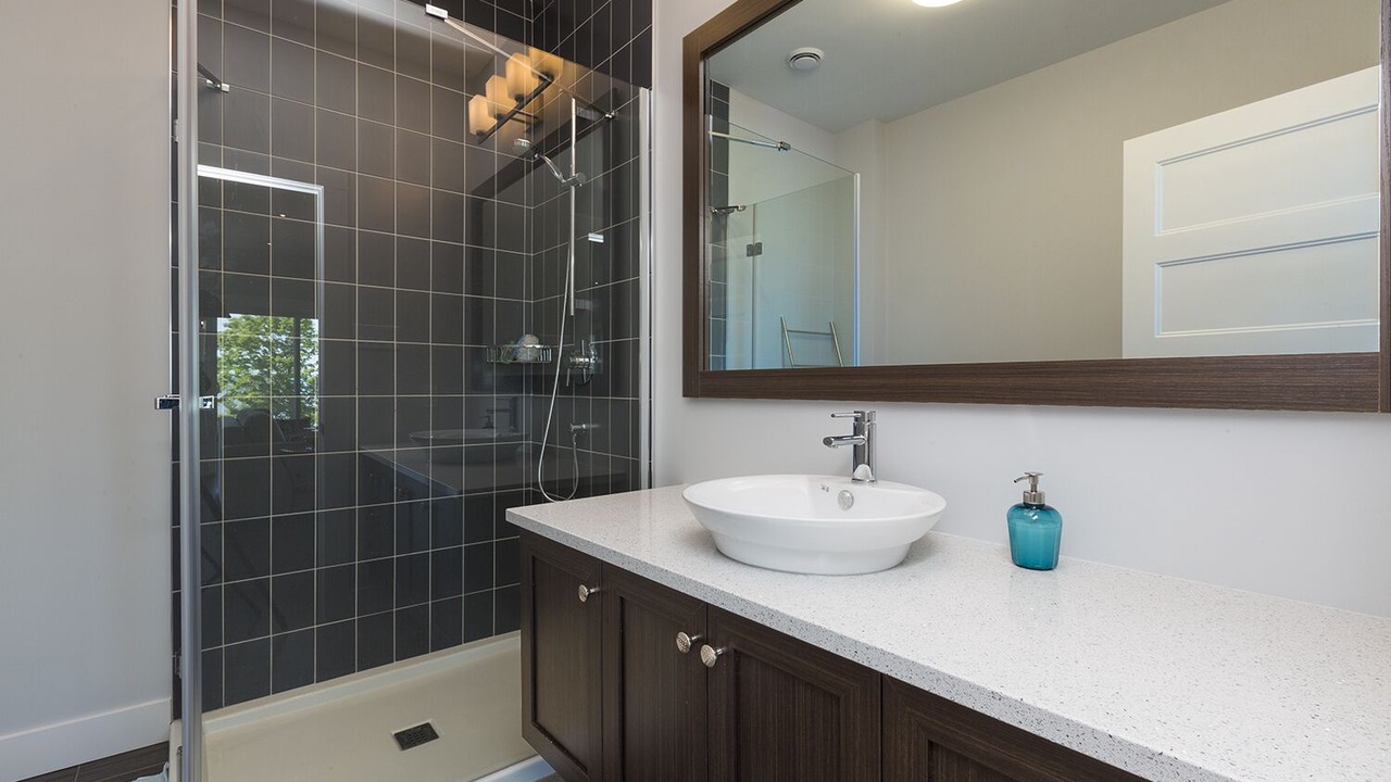 Photo of Bathroom in Petite-Riviere-Saint-Francois
