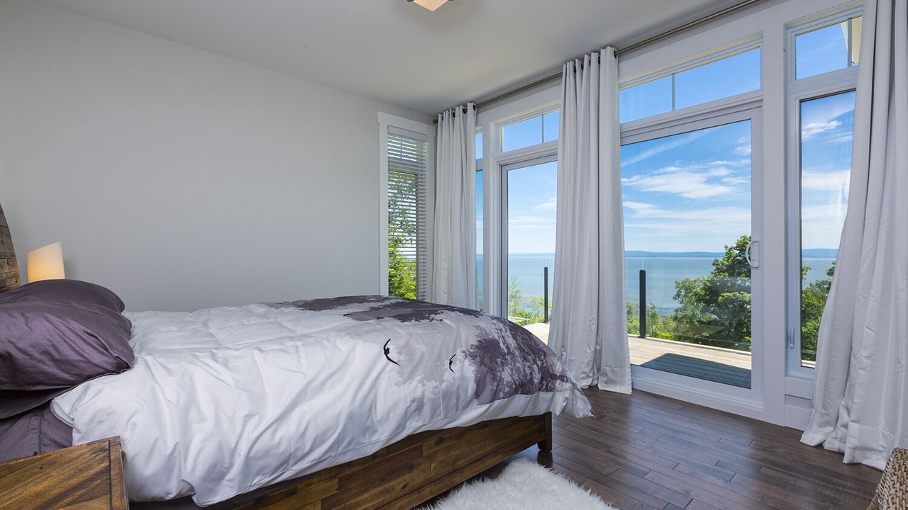 Photo of Bedroom in Petite-Riviere-Saint-Francois