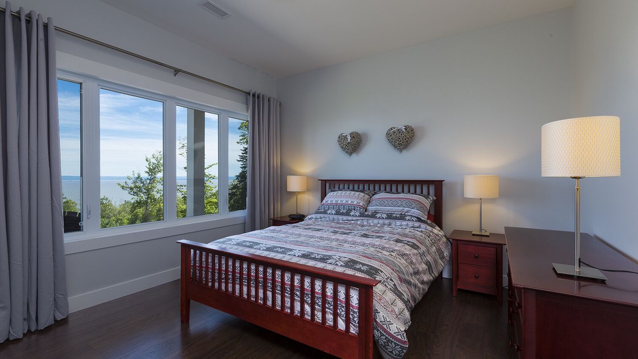 Photo of Bedroom in Petite-Riviere-Saint-Francois